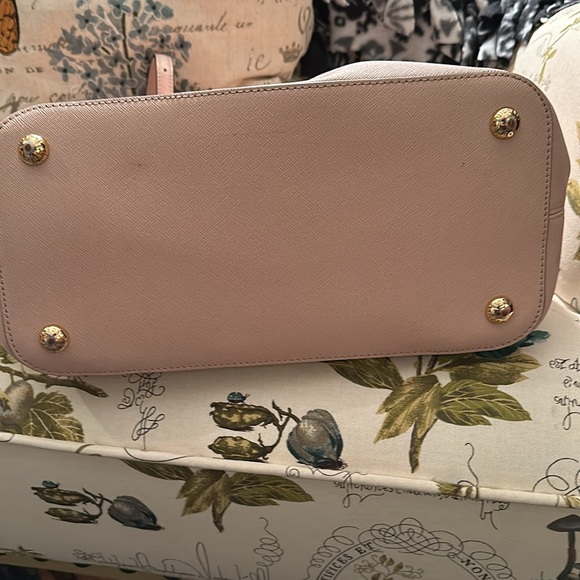 Michael Kors Tote - Picture 3 of 7